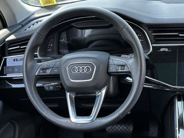 Used 2023 Audi Q7 3.0T Premium w/ Convenience Package AWD/4WD image 19