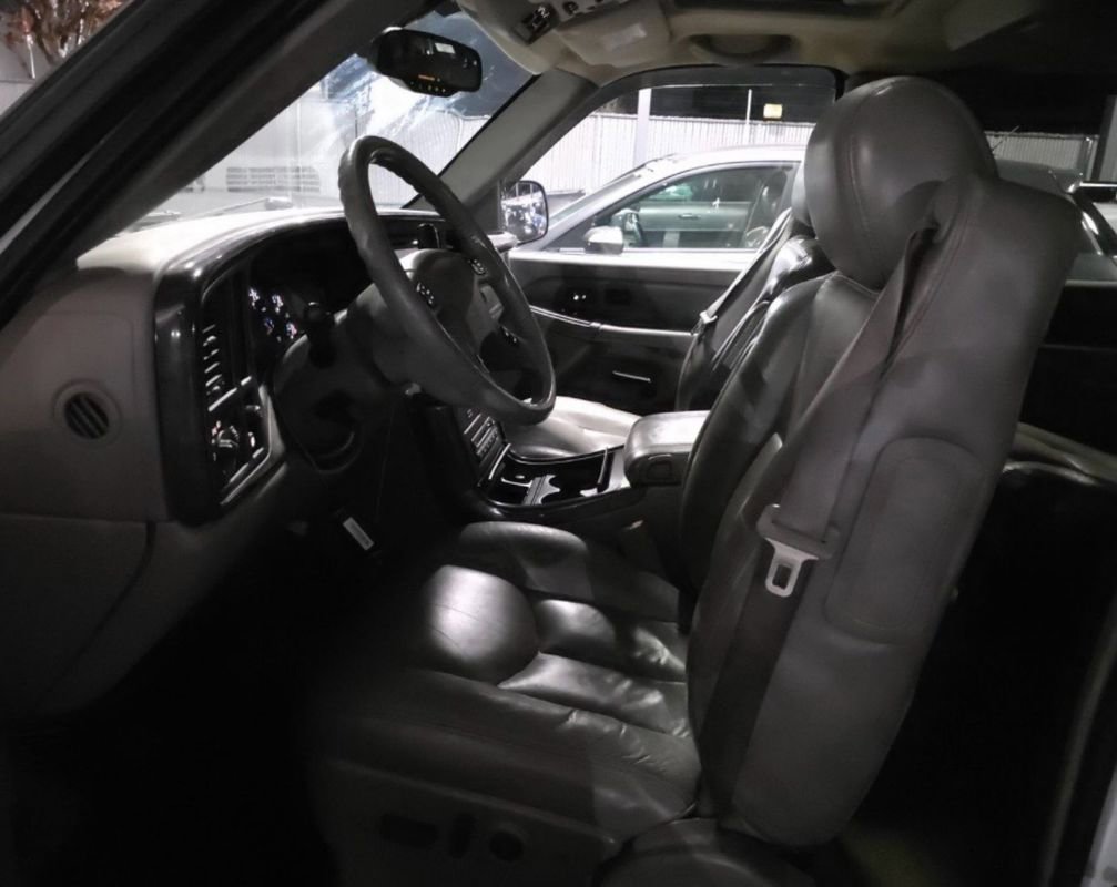 Used 2006 GMC Yukon XL Denali image 5