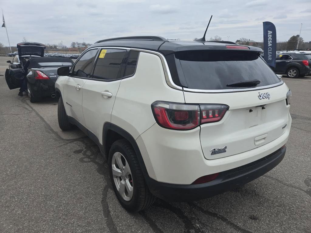 Used 2019 Jeep Compass Latitude w/ Popular Equipment Group image 6