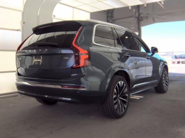 Used 2026 Volvo XC90 B6 Ultra AWD/4WD image 2