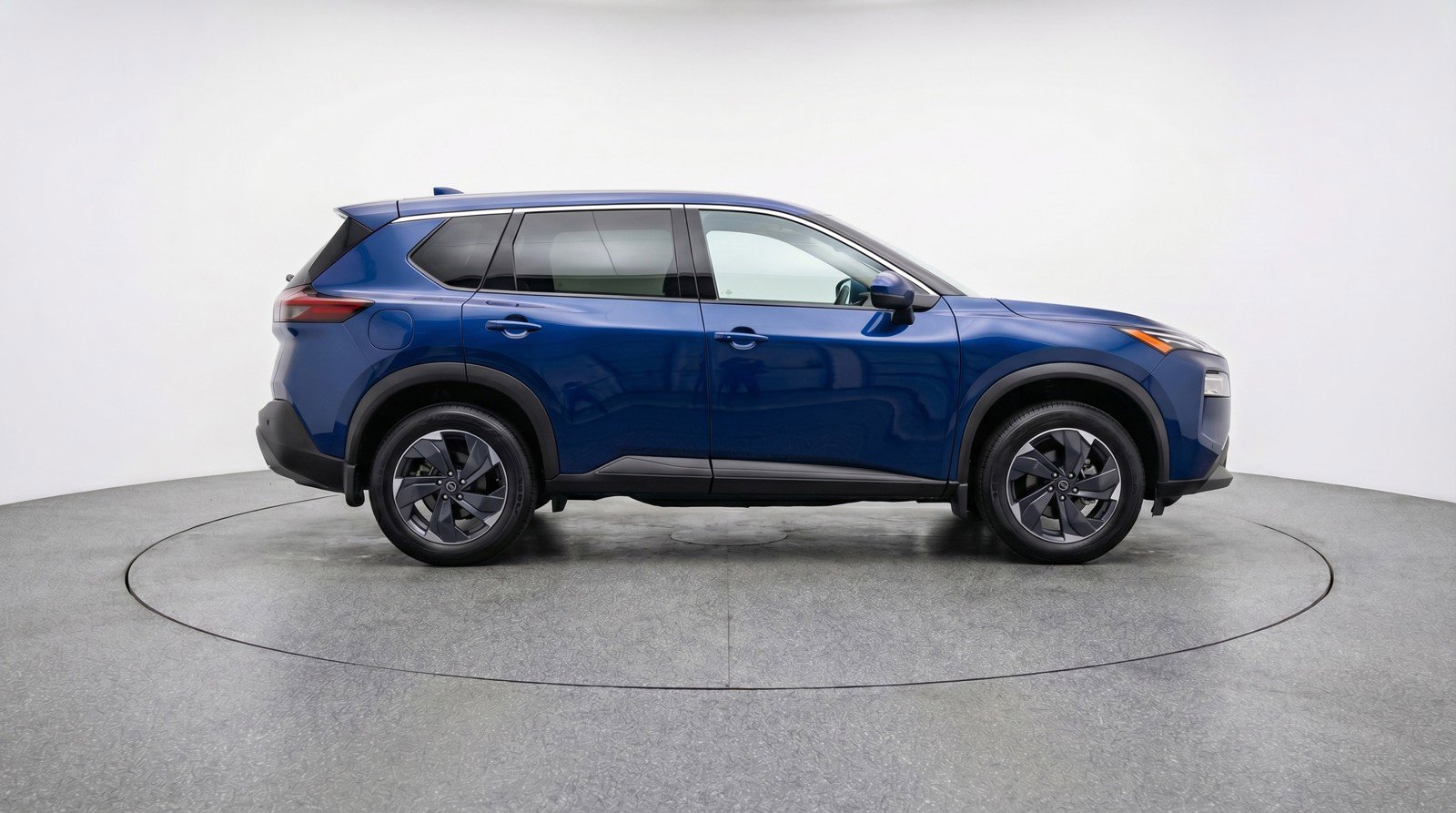 Used 2025 Nissan Rogue SV FWD image 11