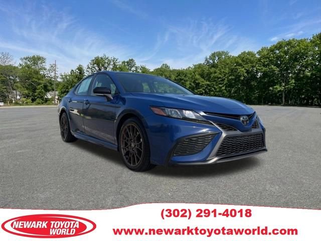 Used 2023 Toyota Camry SE FWD image 1
