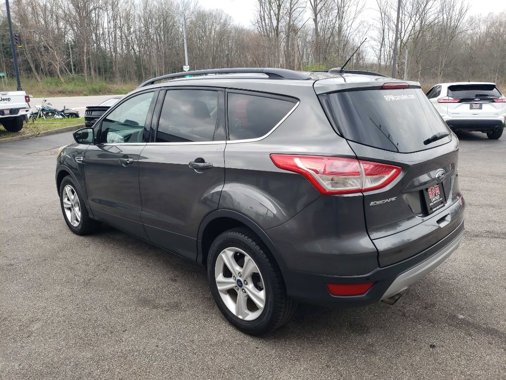 Used 2016 Ford Escape SE w/ Equipment Group 201A FWD image 8