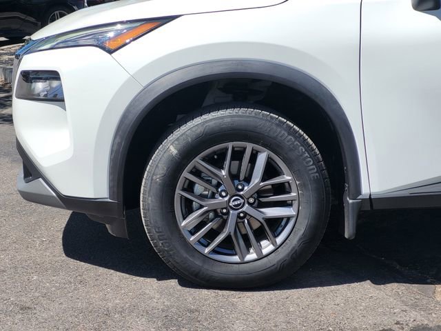 Certified 2023 Nissan Rogue S AWD/4WD image 6