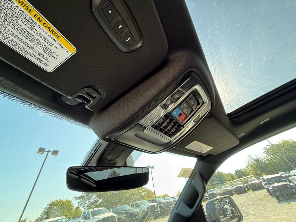 New 2027 RAM 1500 Laramie w/ Night Edition AWD/4WD image 24