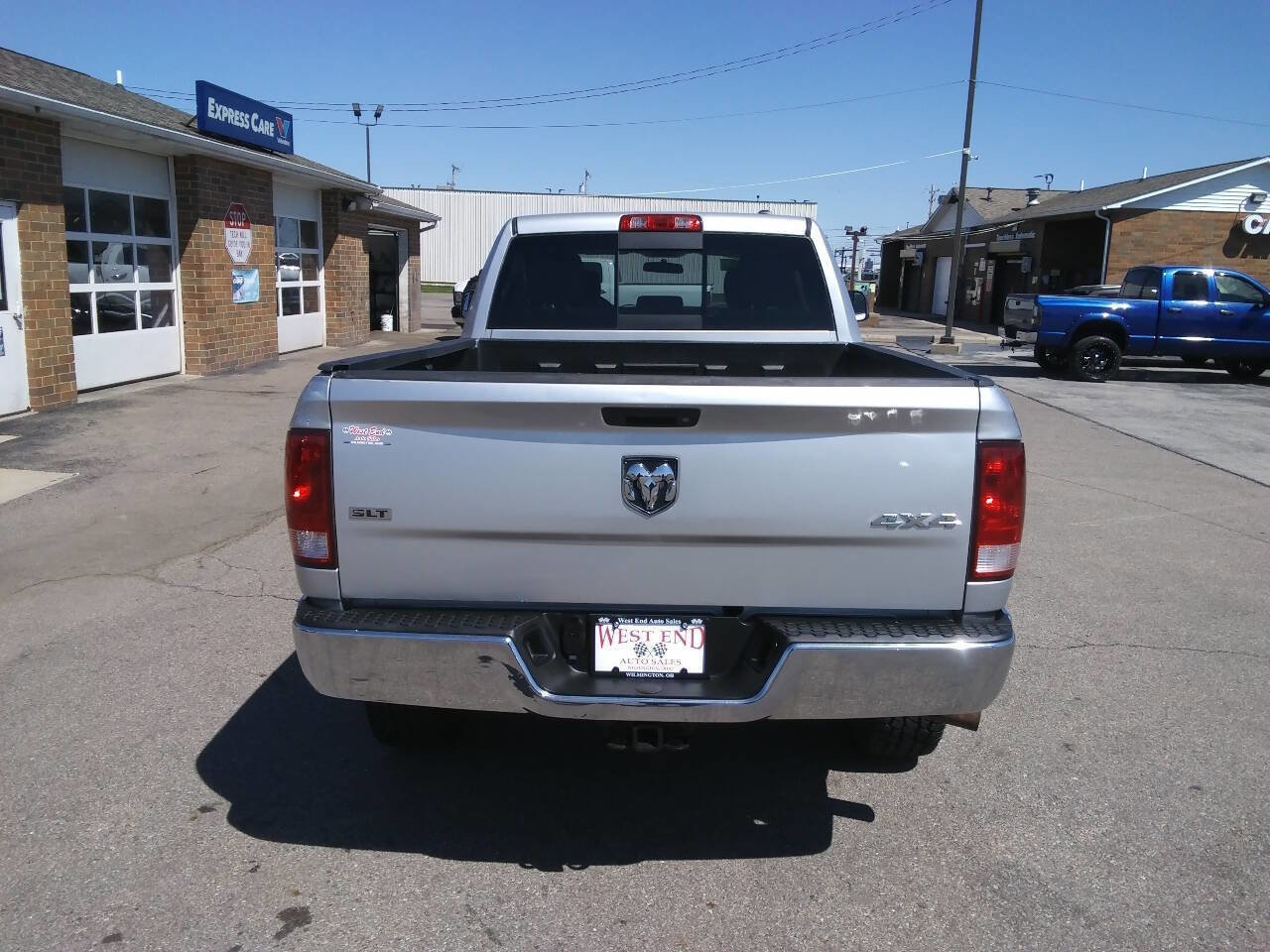 Used 2011 RAM 2500 SLT image 6