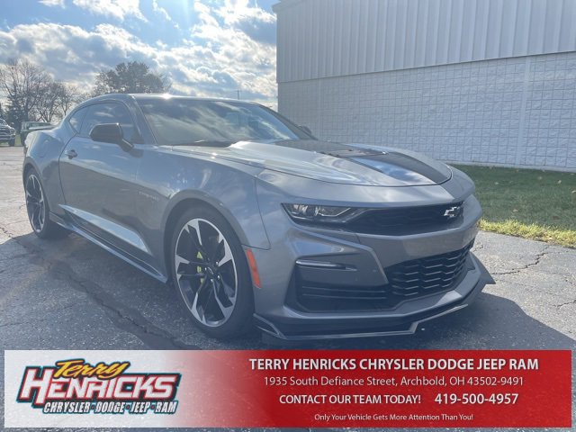 Used 2021 Chevrolet Camaro SS image 1