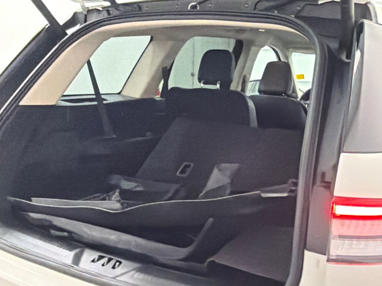 Certified 2023 Lincoln Aviator AWD w/ Premium Package image 8