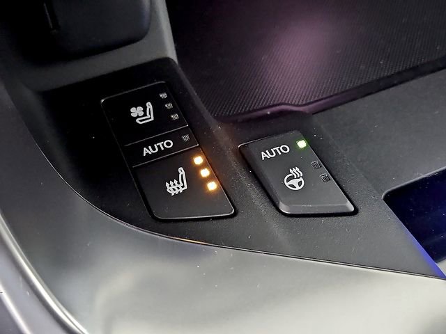 New 2026 Lexus LX 600 4WD w/ Luxury Package image 22