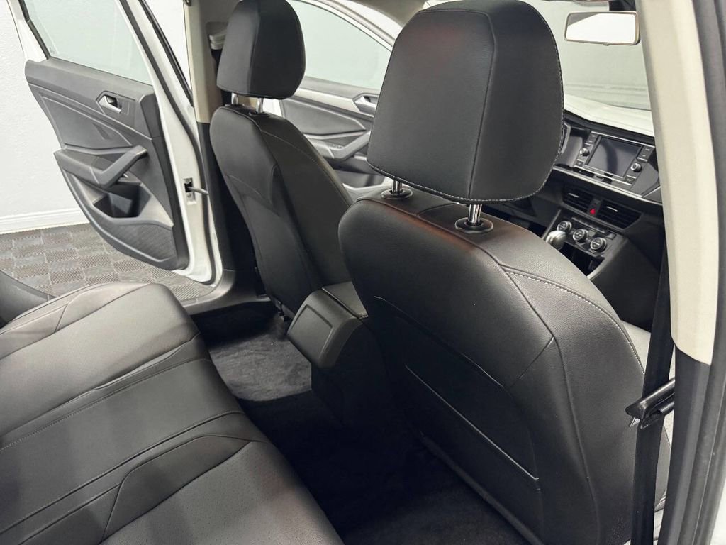Used 2019 Volkswagen Jetta SE image 49