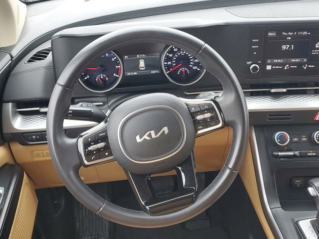 Certified 2024 Kia Carnival LX image 12