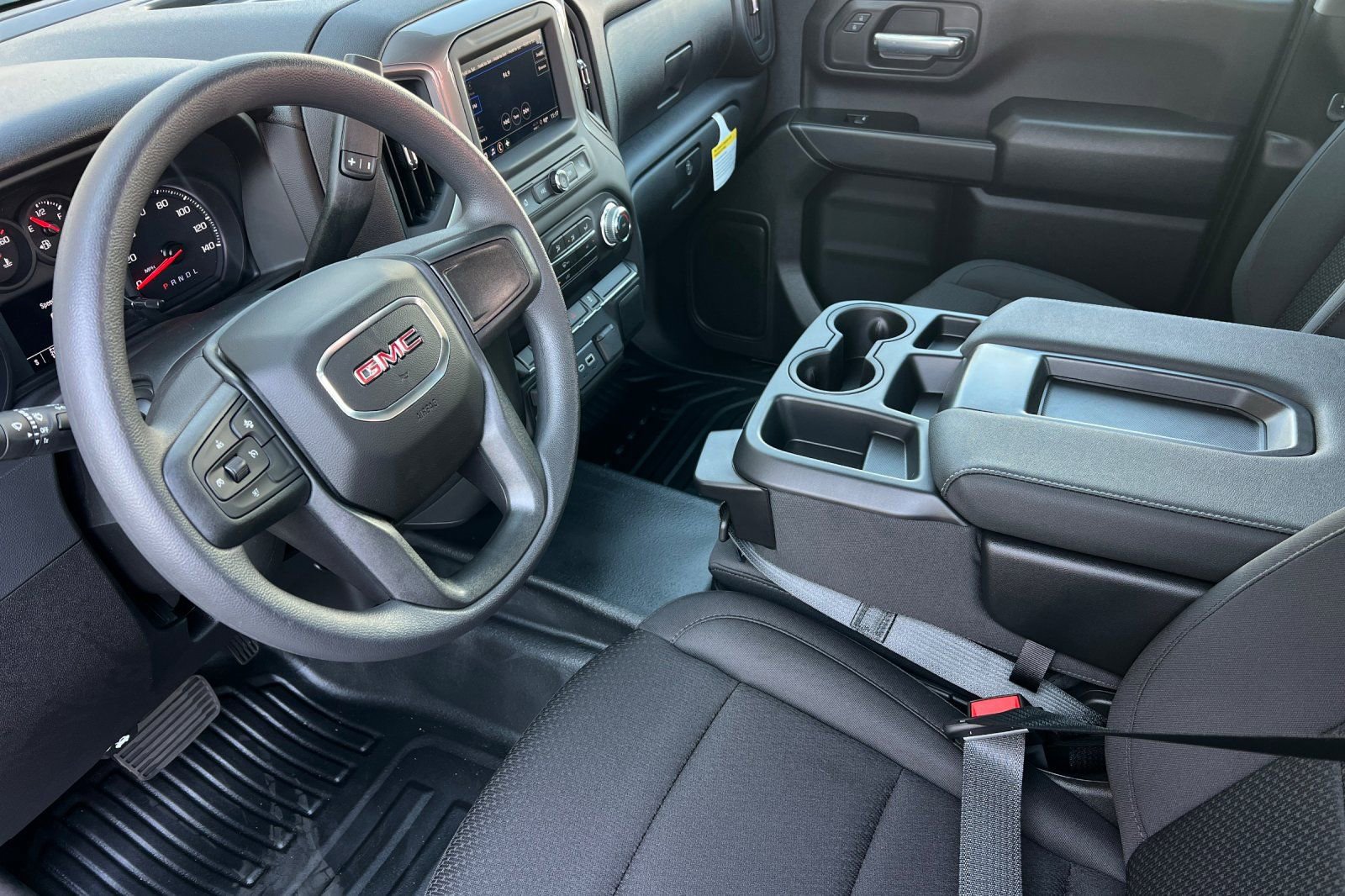 New 2026 GMC Sierra 2500 Pro image 8