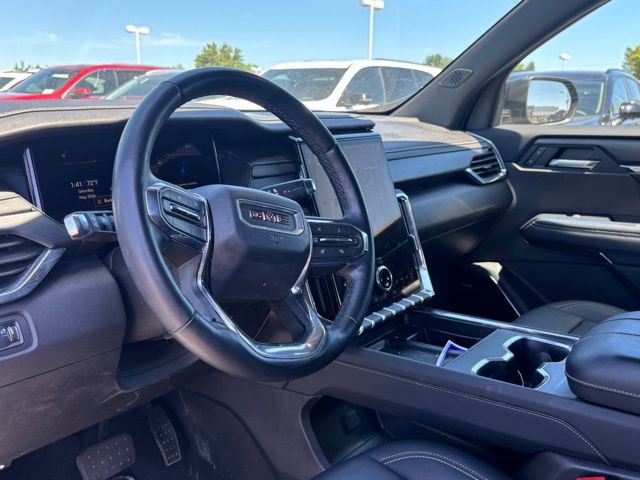 Used 2024 GMC Acadia Elevation FWD image 14