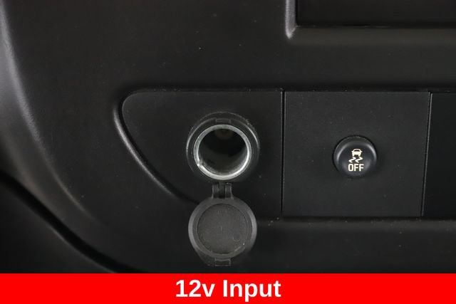 Used 2018 Chevrolet Express 4500 w/ Power Convenience Package RWD image 5