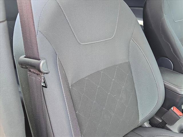 Used 2020 Nissan Kicks SV FWD image 17