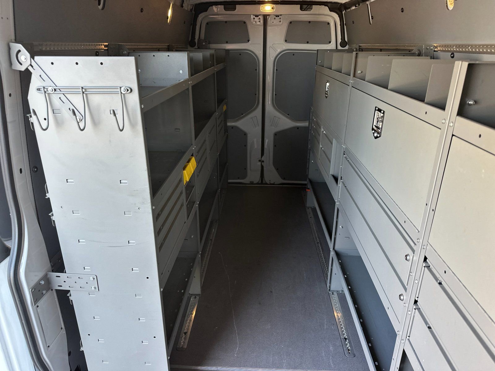 Used 2024 Mercedes-Benz Sprinter 2500 image 17