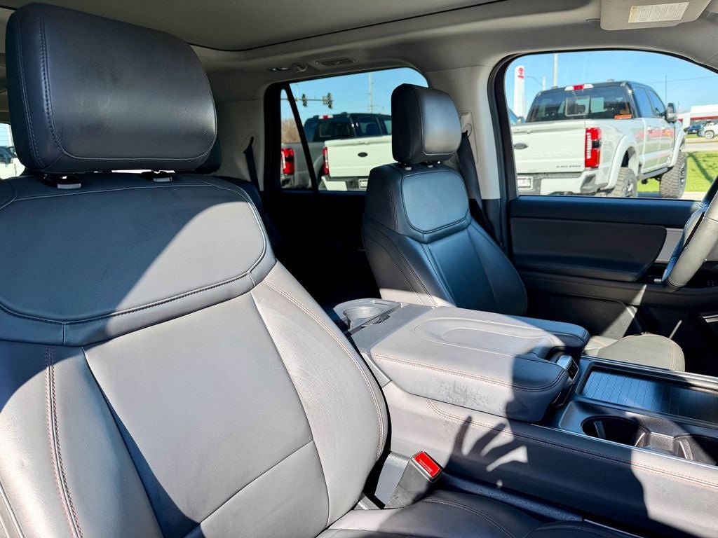 Certified 2025 Ford Expedition Max Active AWD/4WD image 23