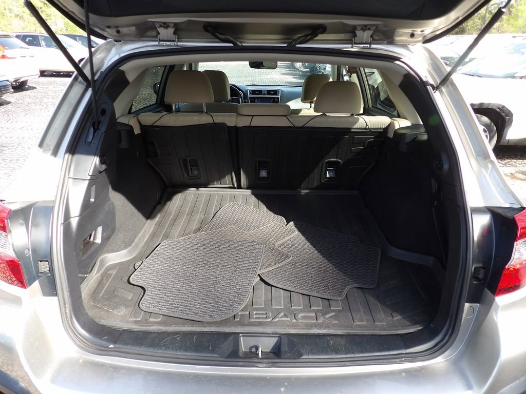 Used 2019 Subaru Outback 2.5i Premium image 21