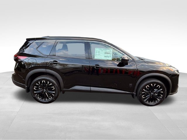 New 2026 Nissan Rogue Dark Armor AWD/4WD image 8