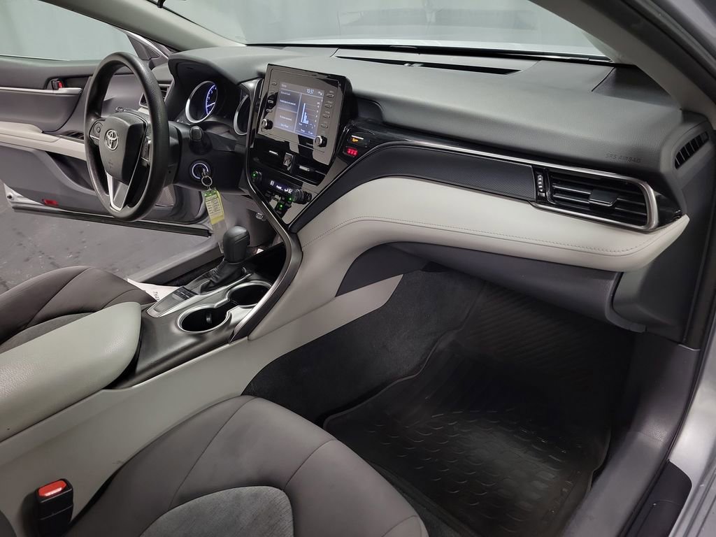 Used 2023 Toyota Camry LE image 23