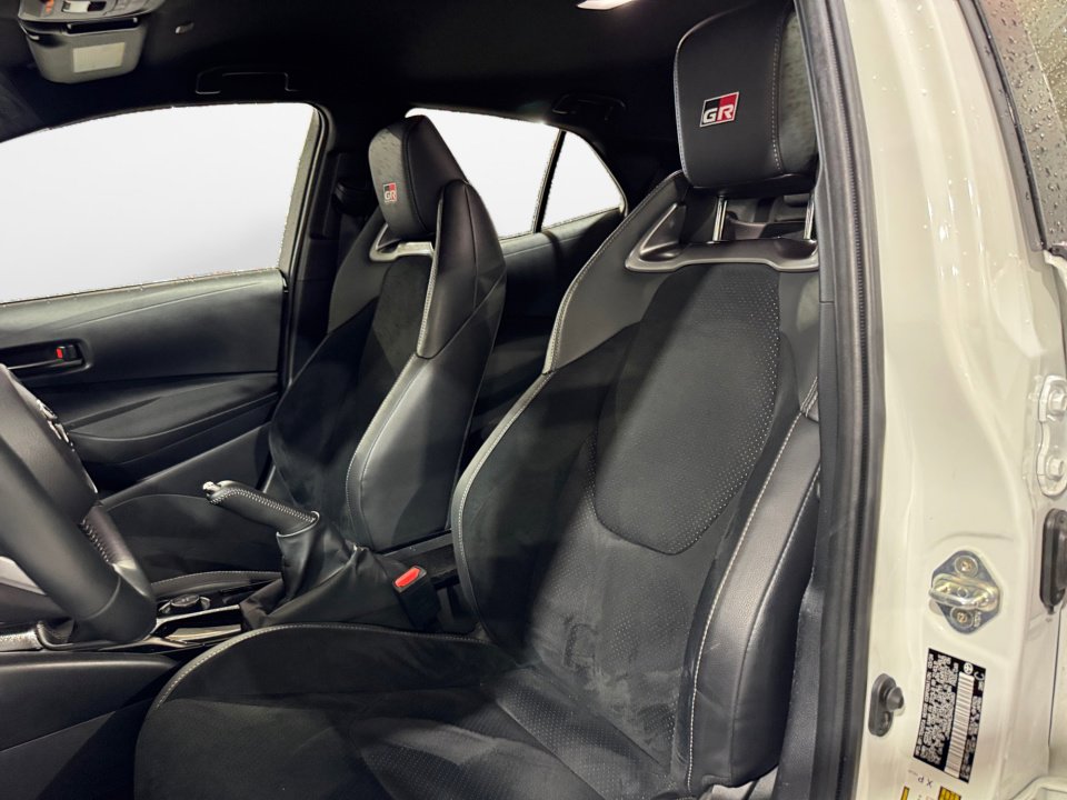 Used 2024 Toyota Corolla Premium image 9