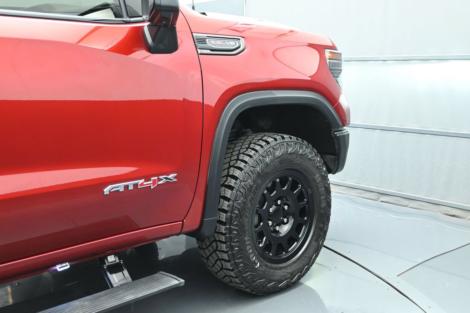 Used 2023 GMC Sierra 1500 AT4X AWD/4WD image 48