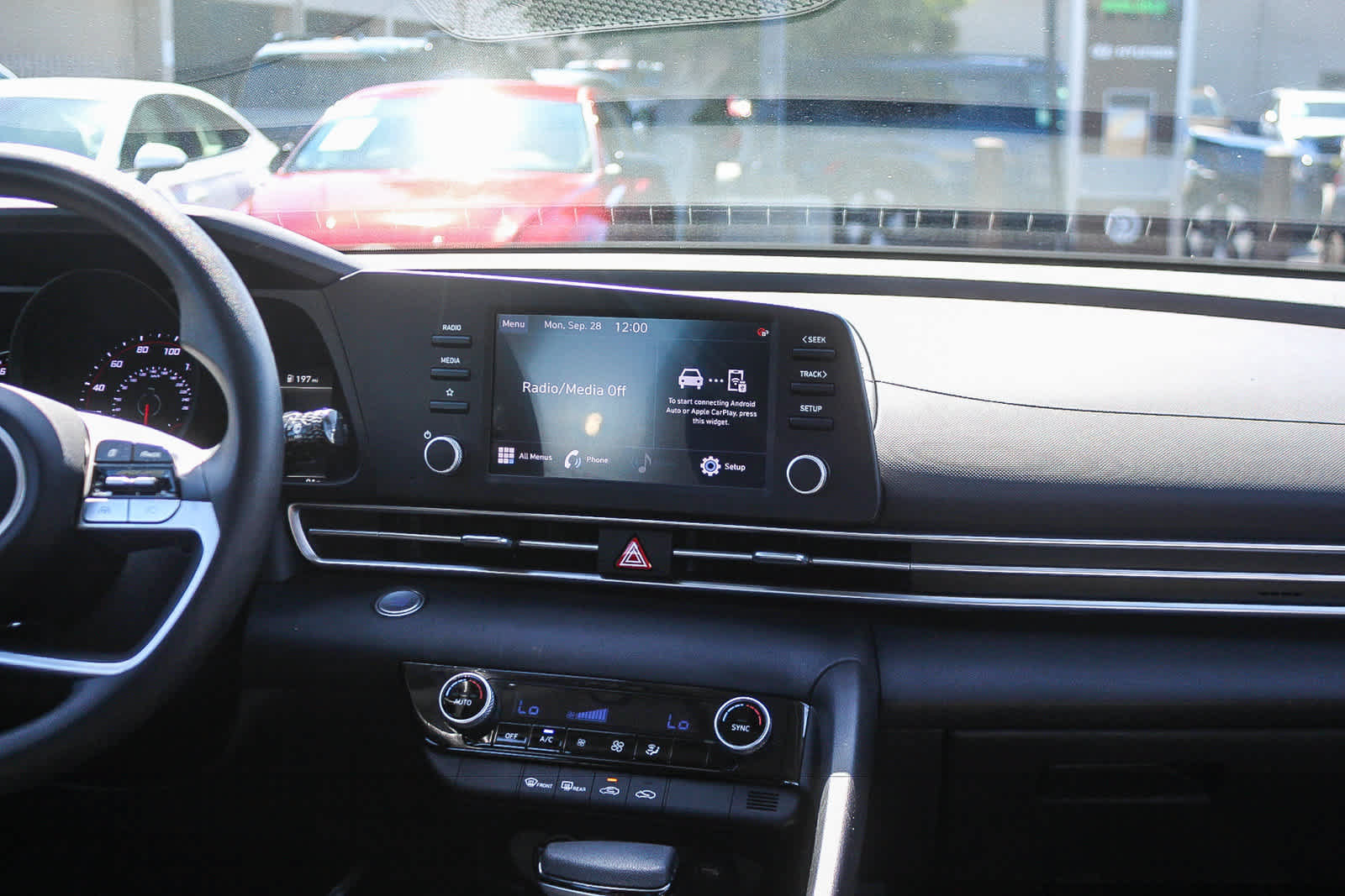Certified 2023 Hyundai Elantra SEL FWD image 17