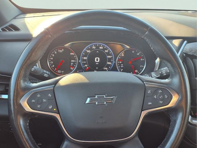 Certified 2022 Chevrolet Traverse Premier w/ Redline Edition image 16