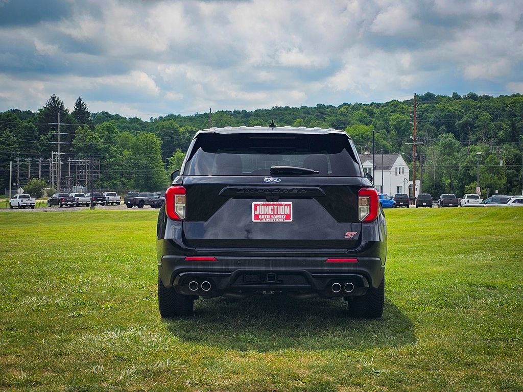 Used 2022 Ford Explorer ST w/ Equipment Group 401A AWD/4WD image 4