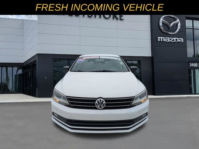 Used 2016 Volkswagen Jetta Sport image 7
