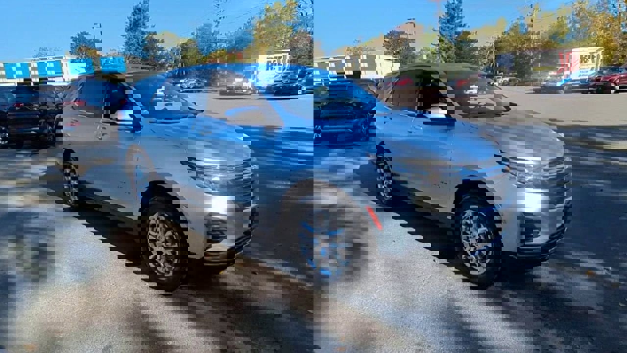 Certified 2022 Chevrolet Equinox LT image 2