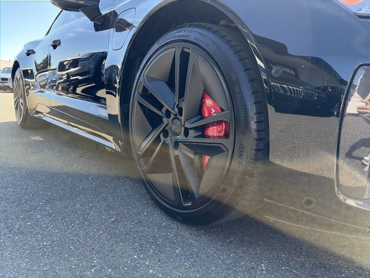 Used 2022 Audi RS e-tron GT w/ Year 1 Package AWD/4WD image 13