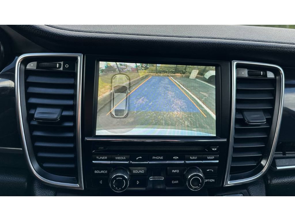 Used 2012 Porsche Panamera S image 30