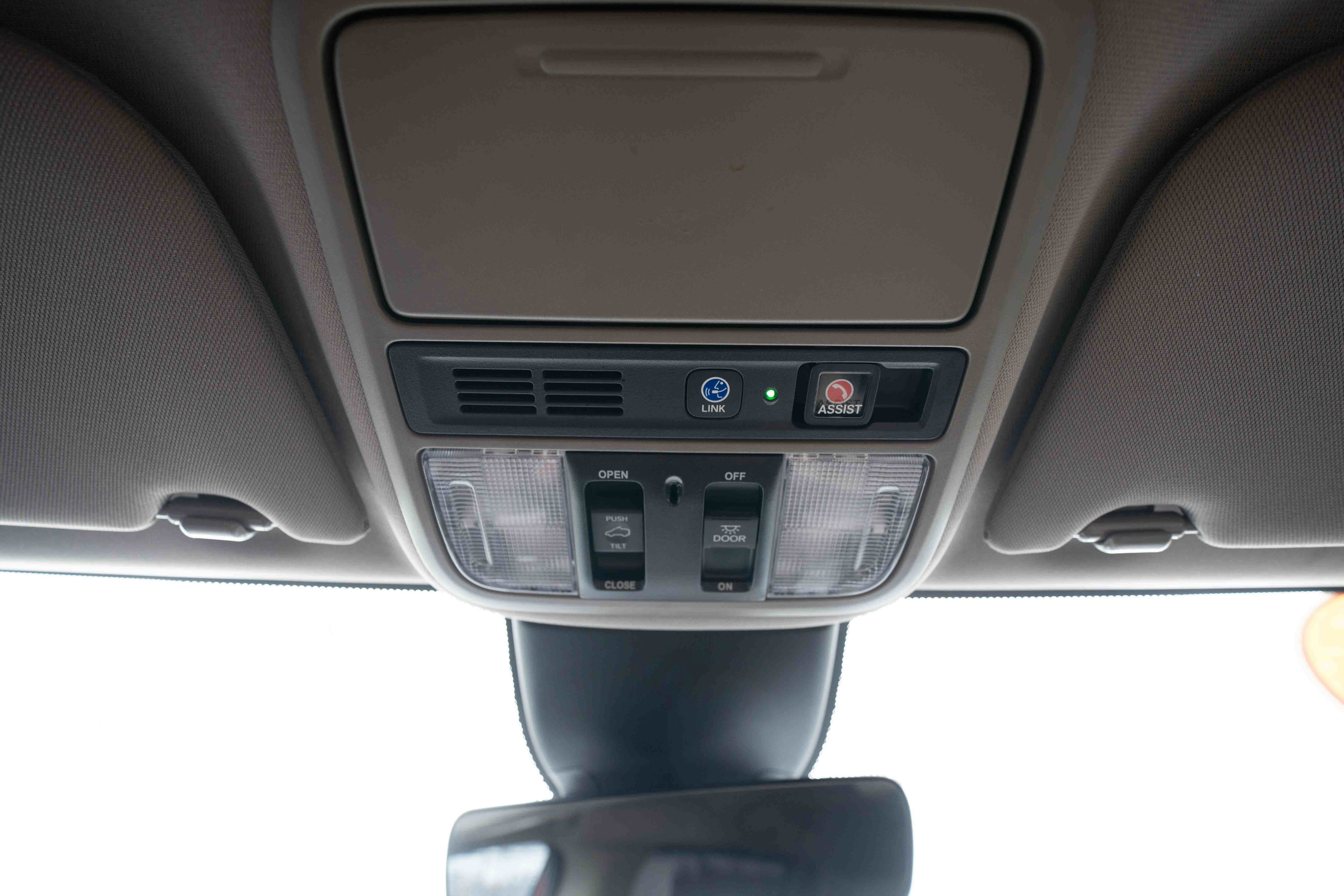 Used 2022 Honda Odyssey Elite image 18