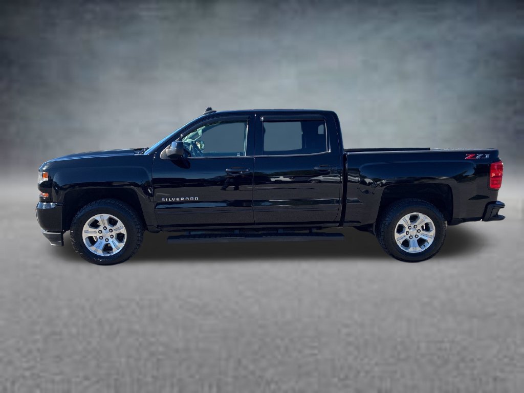 Used 2018 Chevrolet Silverado 1500 LT w/ All Star Edition AWD/4WD image 2