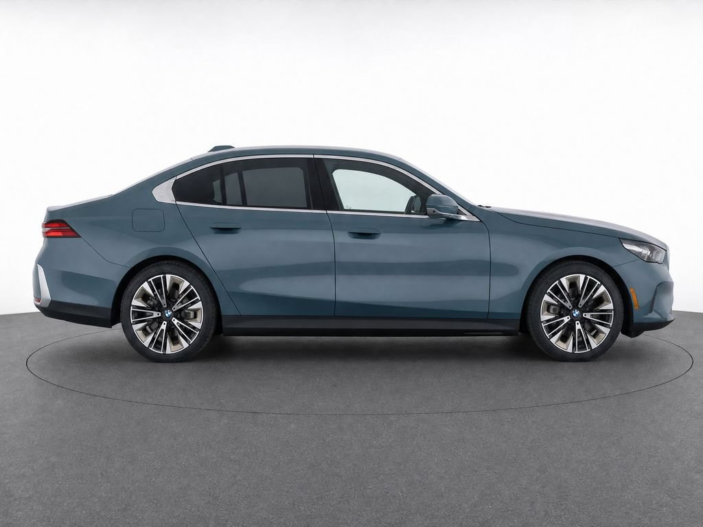 Used 2026 BMW 530i RWD image 28