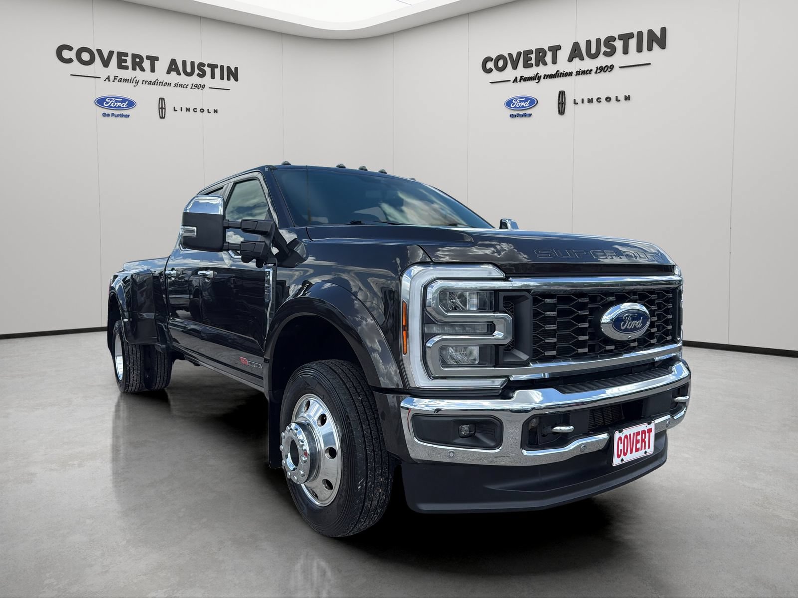 Certified 2024 Ford F450 Lariat w/ Lariat Ultimate Package AWD/4WD image 7
