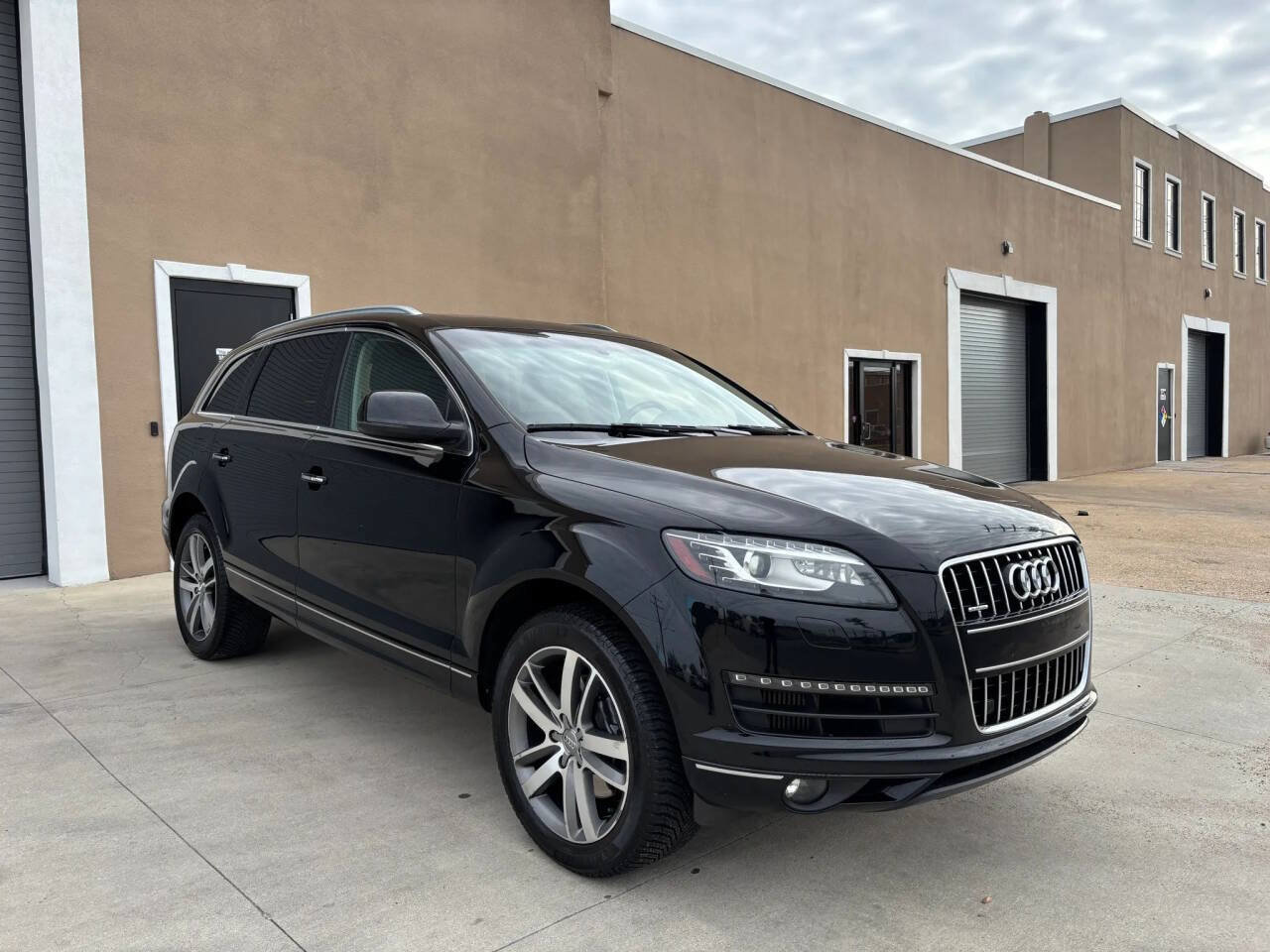 Used 2015 Audi Q7 TDI Premium Plus w/ Premium Plus Package AWD/4WD image 8