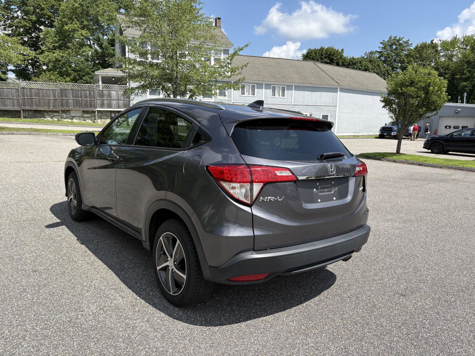 Used 2022 Honda HR-V EX image 4
