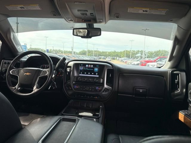 Used 2015 Chevrolet Silverado 1500 LTZ w/ LTZ Plus Package AWD/4WD image 21