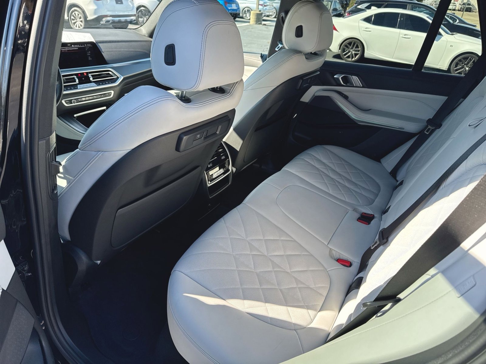 Used 2023 BMW X5 xDrive40i w/ Premium Package image 25