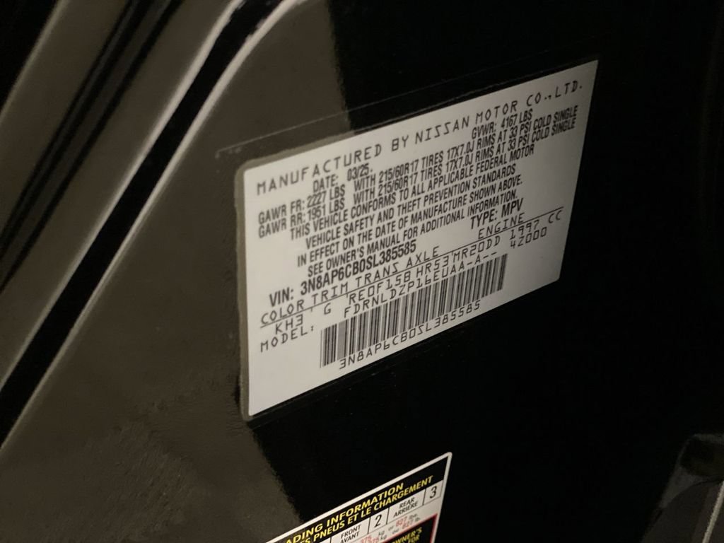 Used 2025 Nissan Kicks SV w/ SV Premium Package AWD/4WD image 38