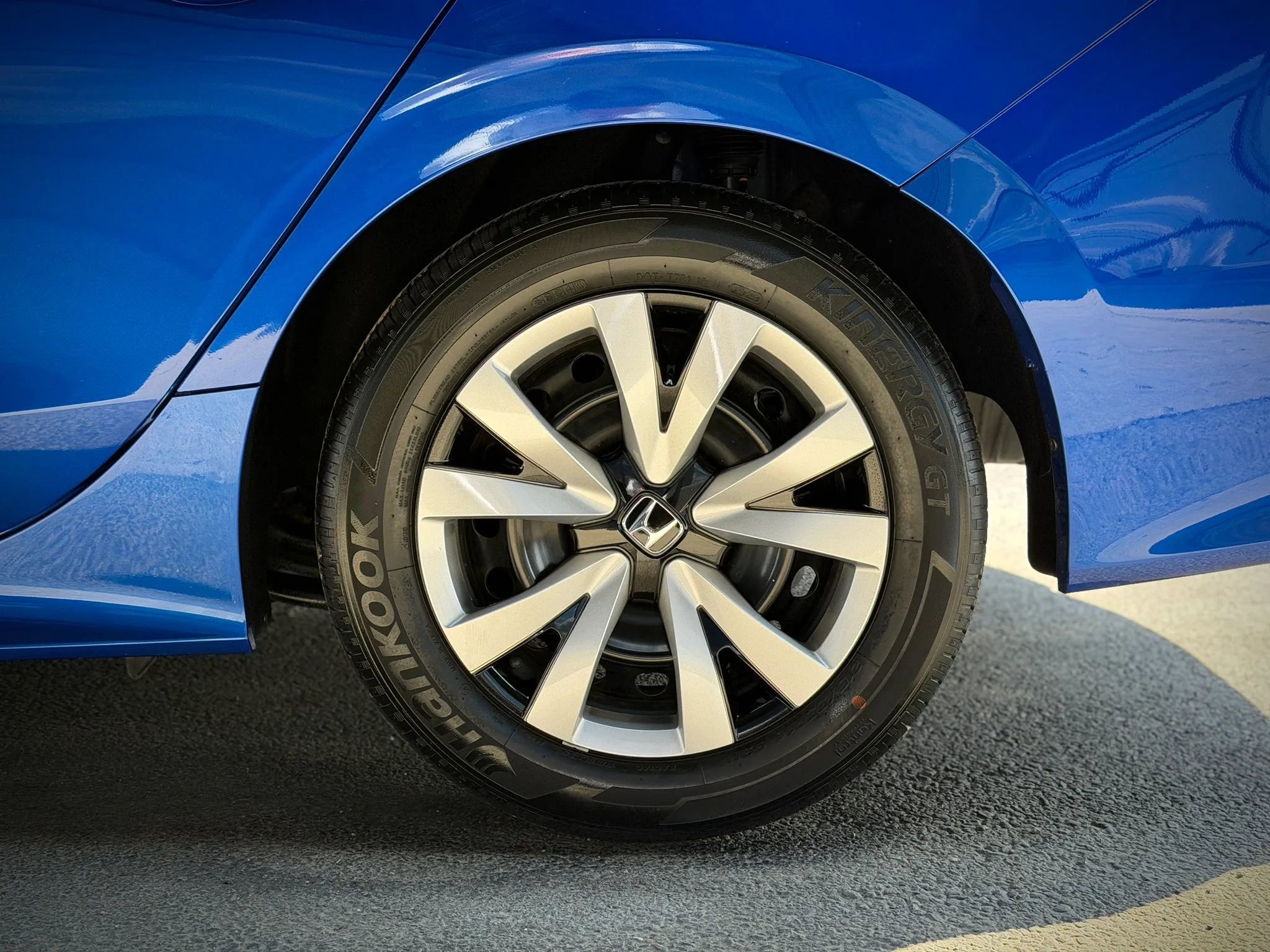 Used 2024 Honda Civic LX image 37