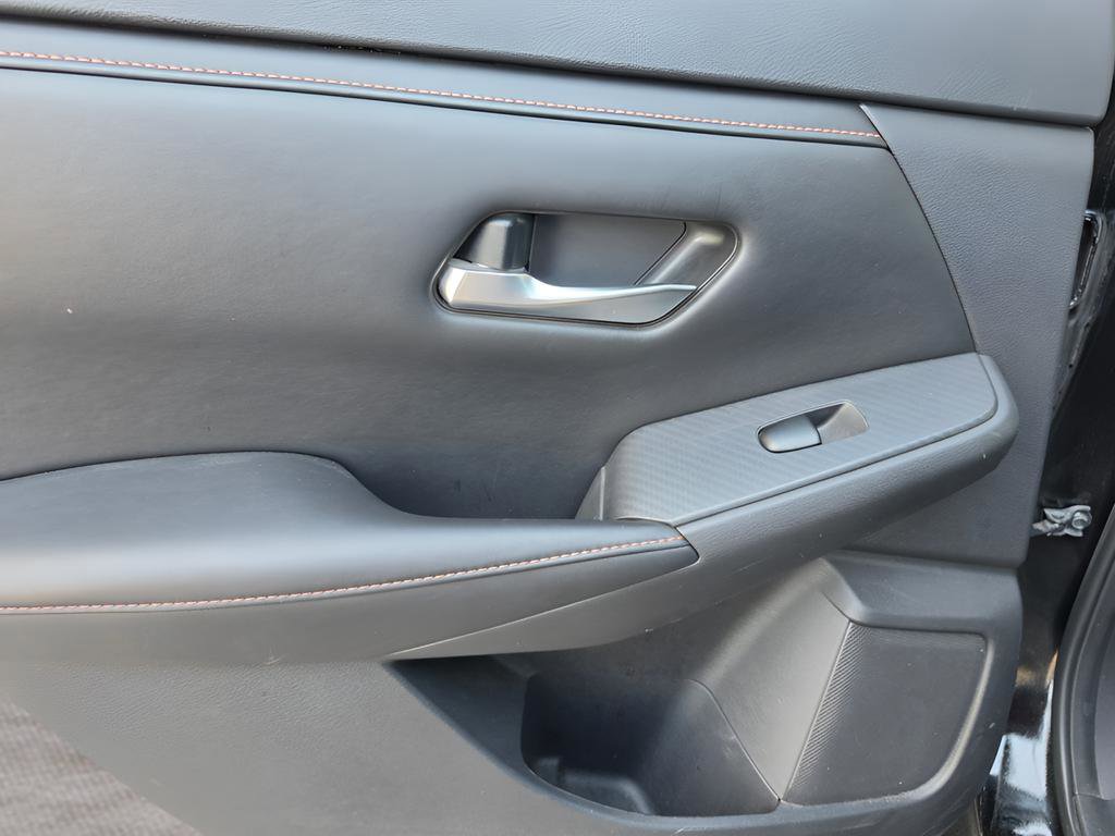 Used 2021 Nissan Sentra SR FWD image 18