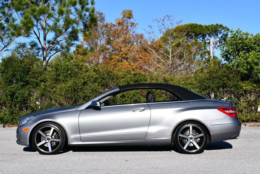 Used 2011 Mercedes-Benz E 350 Cabriolet image 33