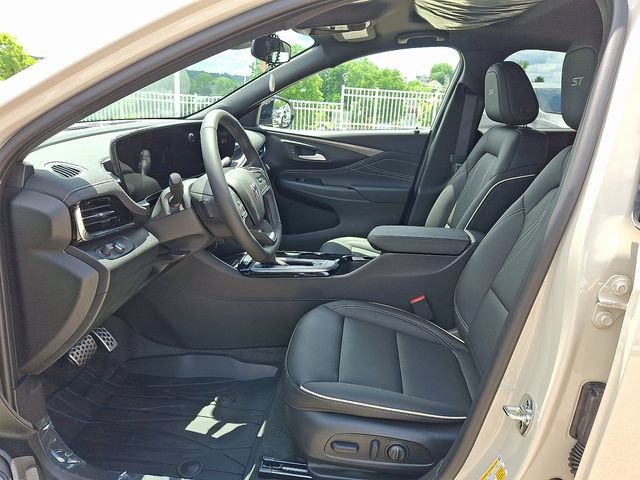 New 2026 Buick Envista Sport Touring w/ Studio Series FWD image 14