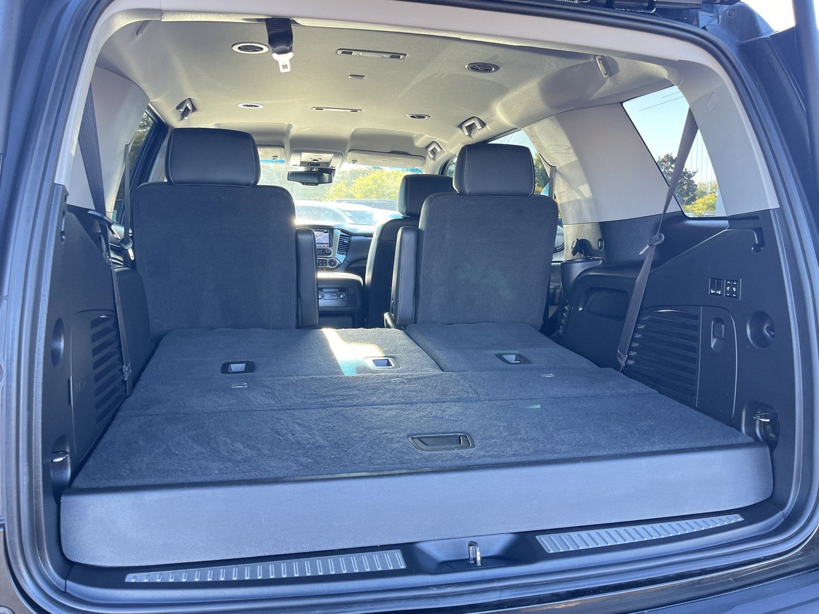 Used 2019 Chevrolet Tahoe Premier w/ RST 6.2L Performance Edition image 24