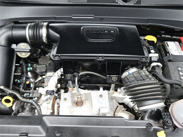 Used 2025 Jeep Compass Sport image 33