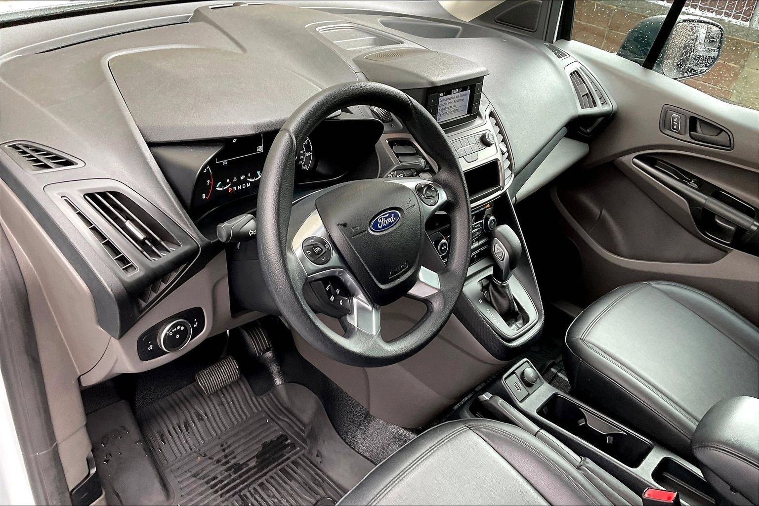 Used 2022 Ford Transit Connect XL image 15
