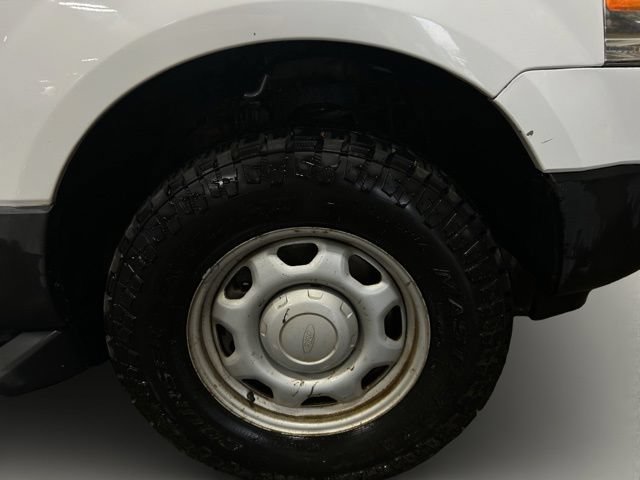 Used 2010 Ford Expedition XLT AWD/4WD image 23